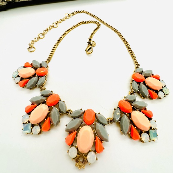 Vintage J.Crew Statement Necklace - Picture 8 of 8
